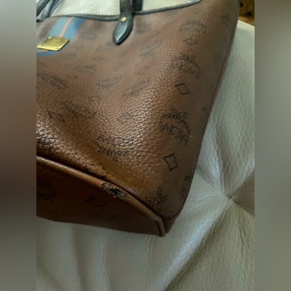 MCM brown stripe visetos top zipper tote bag - Picture 8 of 17